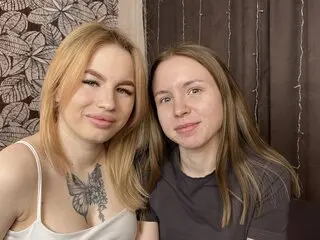 ElwynaAndLora jasmine
